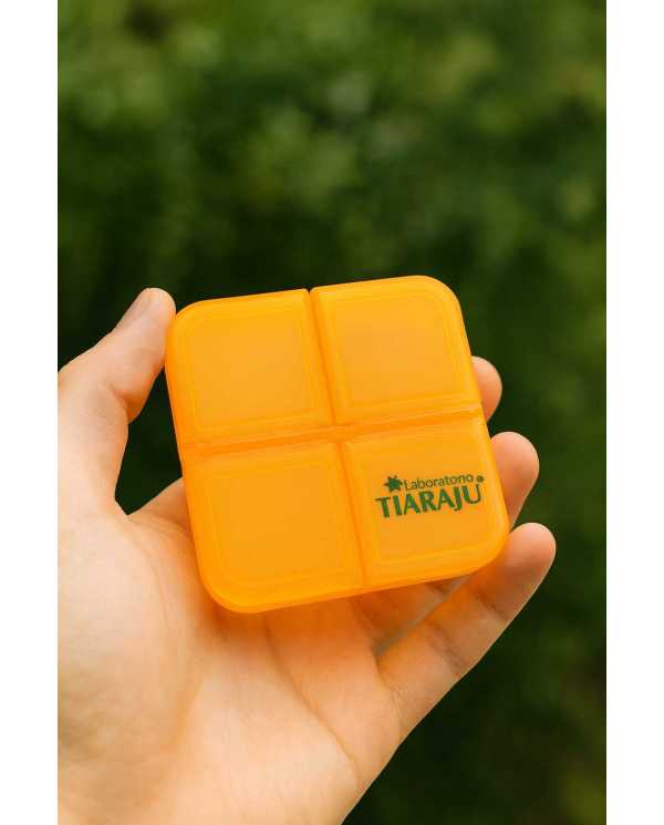Porta Comprimidos 4 Divisórias Laranja Laboratório Tiaraju – Organizador de Cápsulas  Porta Comprimidos 4 Divisórias Laranja Laboratório Tiaraju – Organizador de Cápsulas